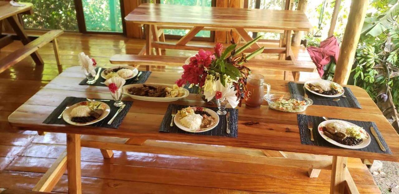 The Mountain House Hotel Drake Bay Bagian luar foto